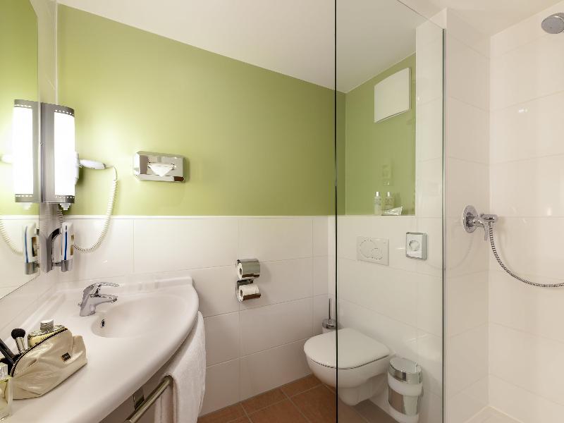 Ibis Muenchen City Sued image