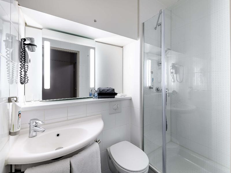 ibis Mainz City image