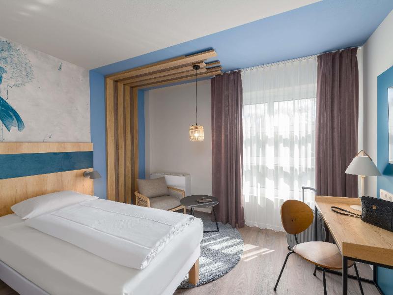 ibis Styles Regensburg image