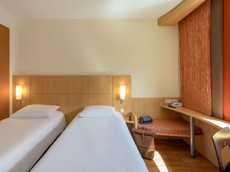 ibis Stuttgart Airport Messe image