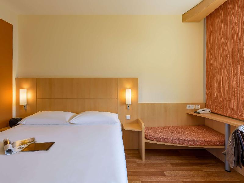 ibis Stuttgart Airport Messe image