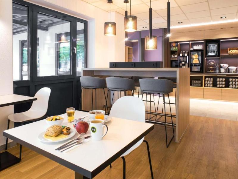 B&B HOTEL Schwerin Süd image