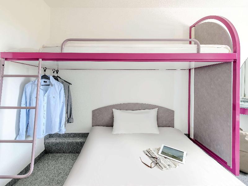 B&B HOTEL Schwerin Süd image