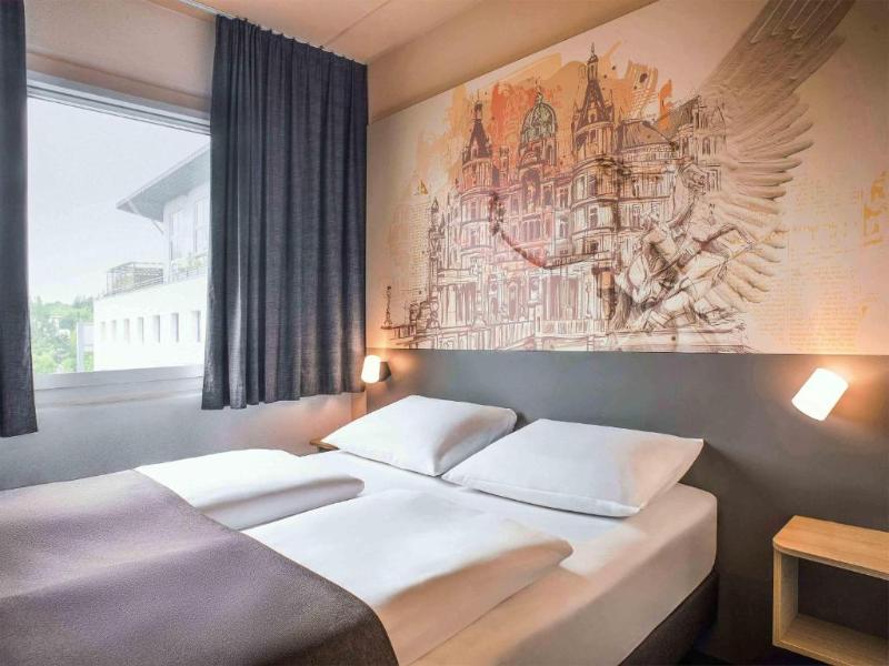 B&B HOTEL Schwerin Süd image