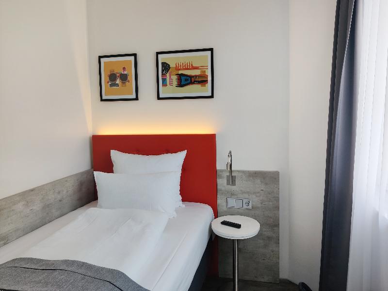 Garner Hotel Wiesbaden City image