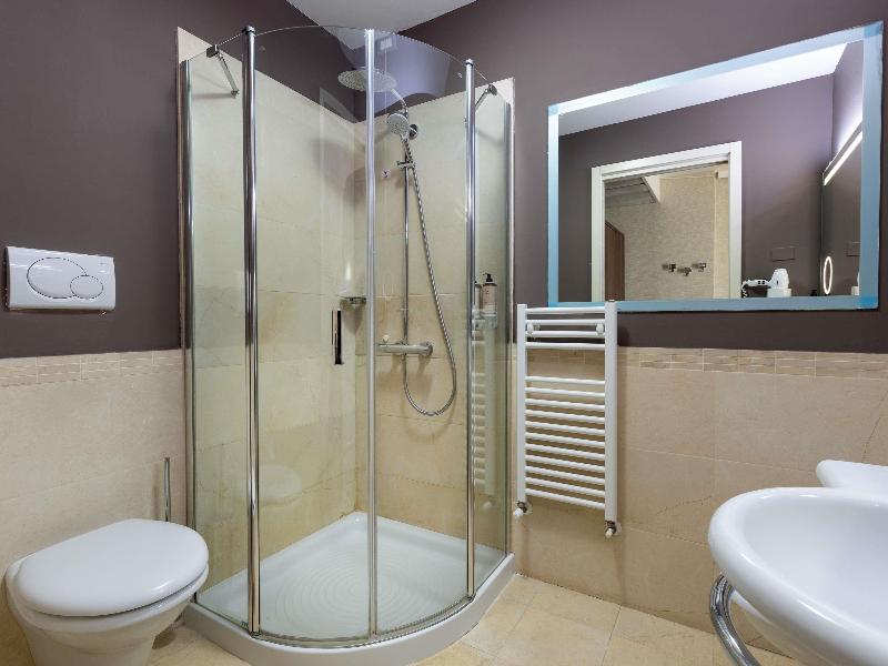 Mercure Rimini Lungomare image