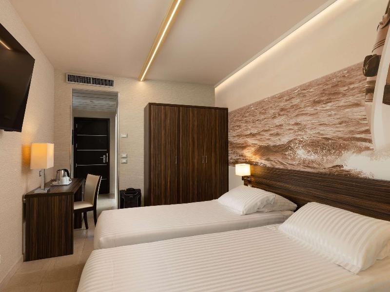 Mercure Rimini Lungomare image