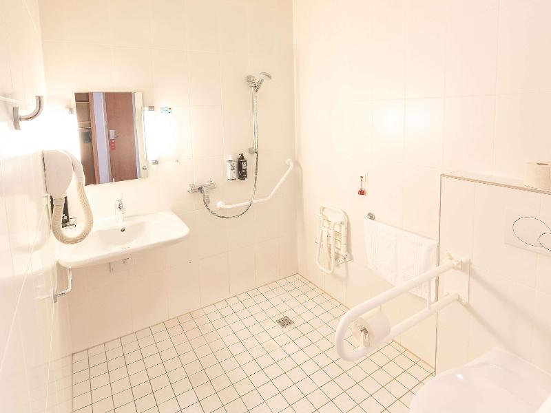 Ibis Esch Belval image