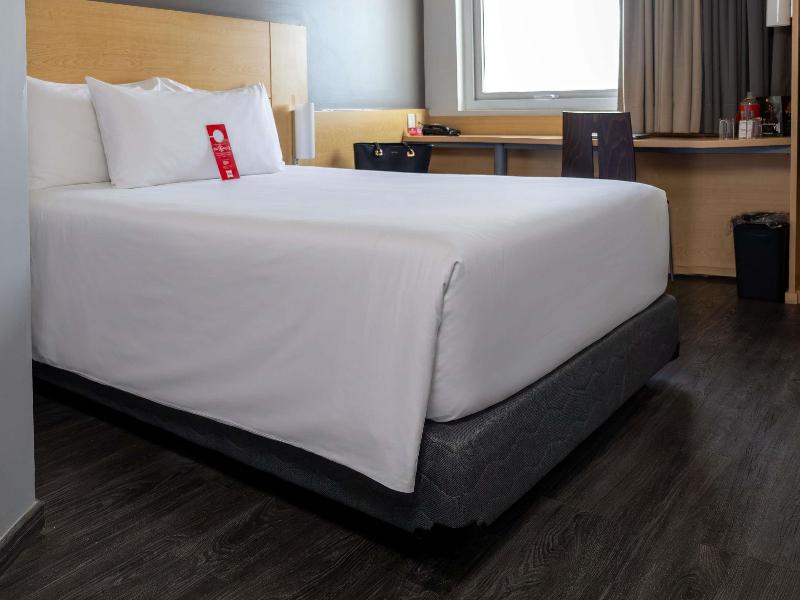 Ibis Hermosillo image