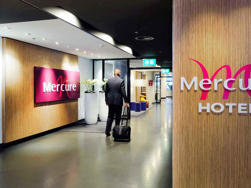 Mercure Hotel Schiphol Terminal image