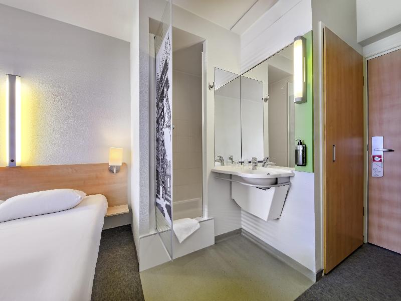 ibis budget Katowice Centrum  image