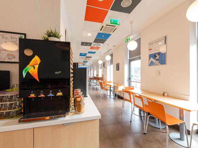 ibis budget Krakow Stare Miasto image
