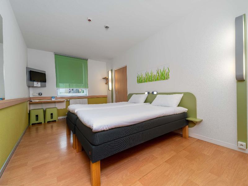 ibis budget Krakow Stare Miasto image