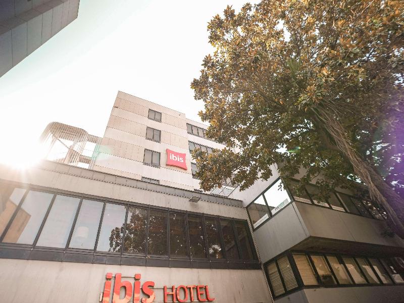 ibis Porto Centro image