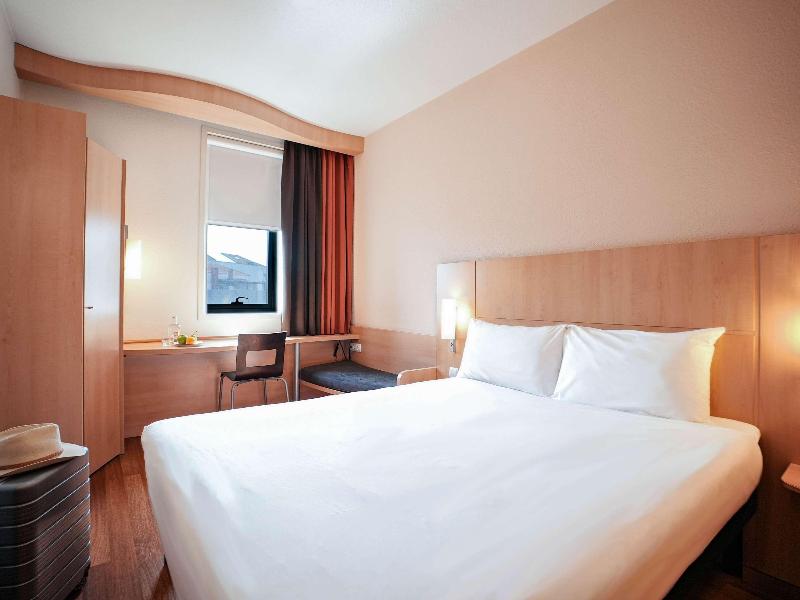 ibis Porto Centro image