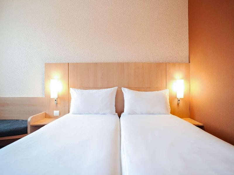 ibis Porto Centro image