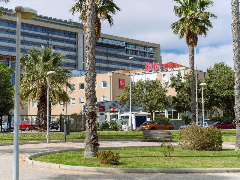 Ibis Alicante image