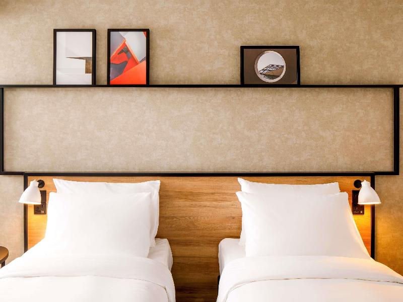 ibis Alicante image