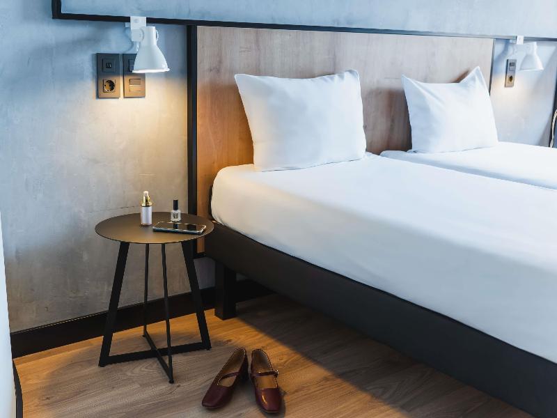 Ibis Alicante image