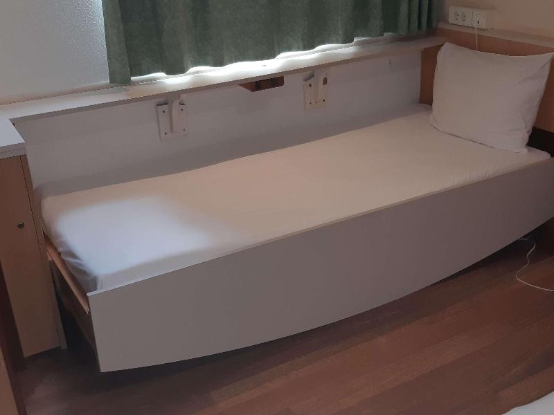 ibis Alicante image