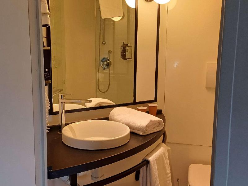 ibis Alicante image