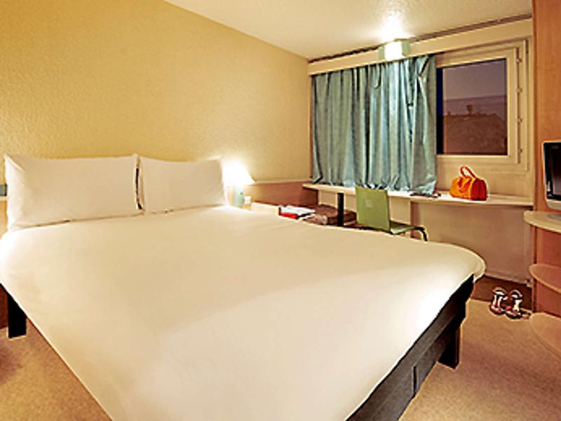 ibis Alicante image