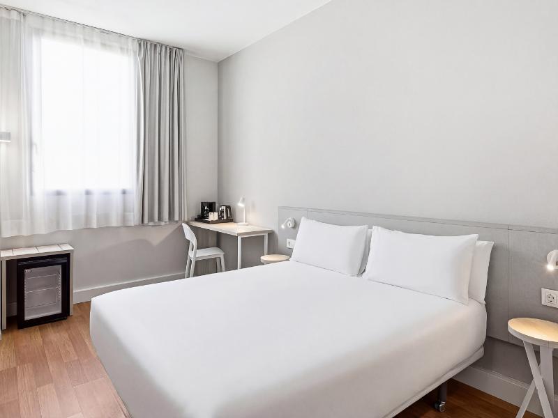 B&B HOTEL Barcelona Mataró image