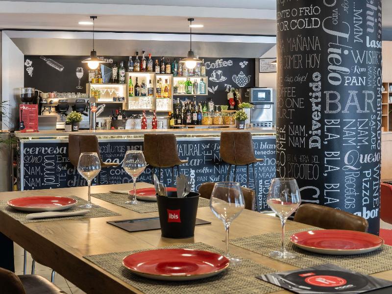 ibis Barcelona Meridiana image