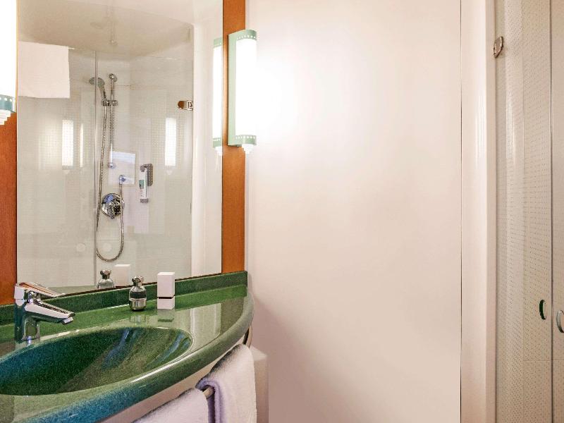 Ibis Barcelona Molins De Rei image