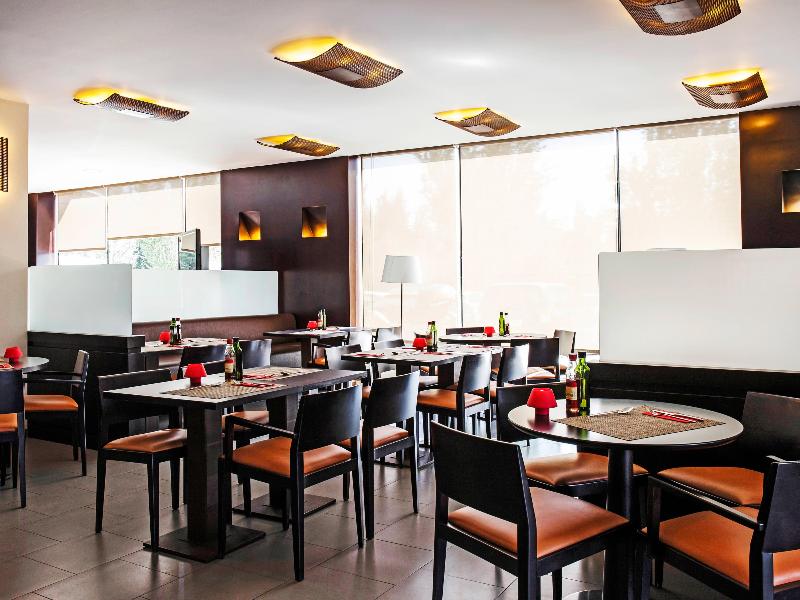 Ibis Barcelona Molins De Rei image