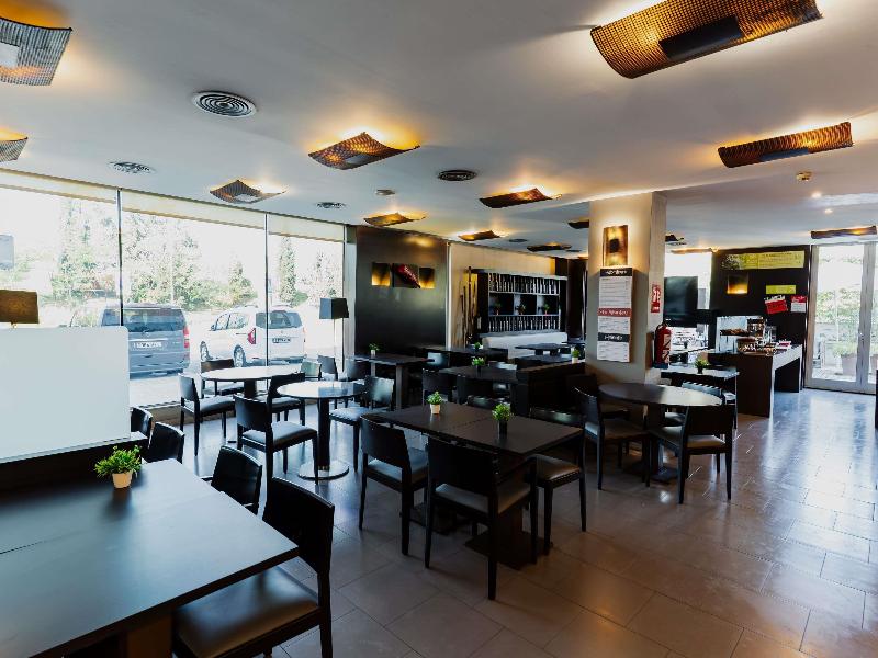 Ibis Barcelona Molins De Rei image
