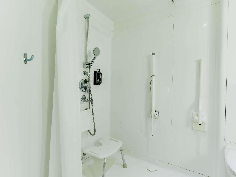 Ibis Barcelona Molins De Rei image