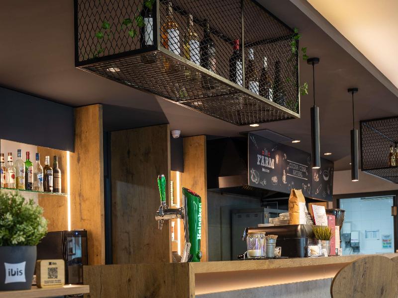 Ibis Barcelona Montmelo image