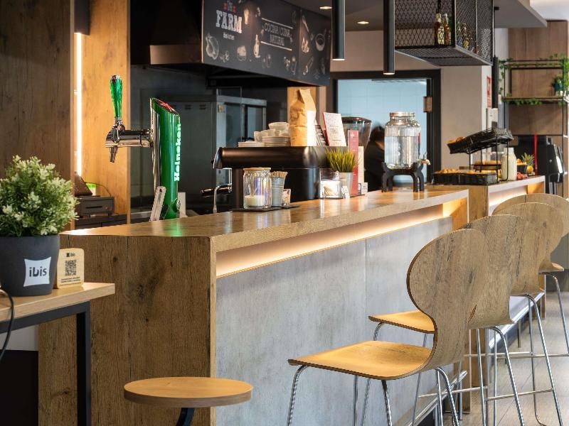 Ibis Barcelona Montmelo image