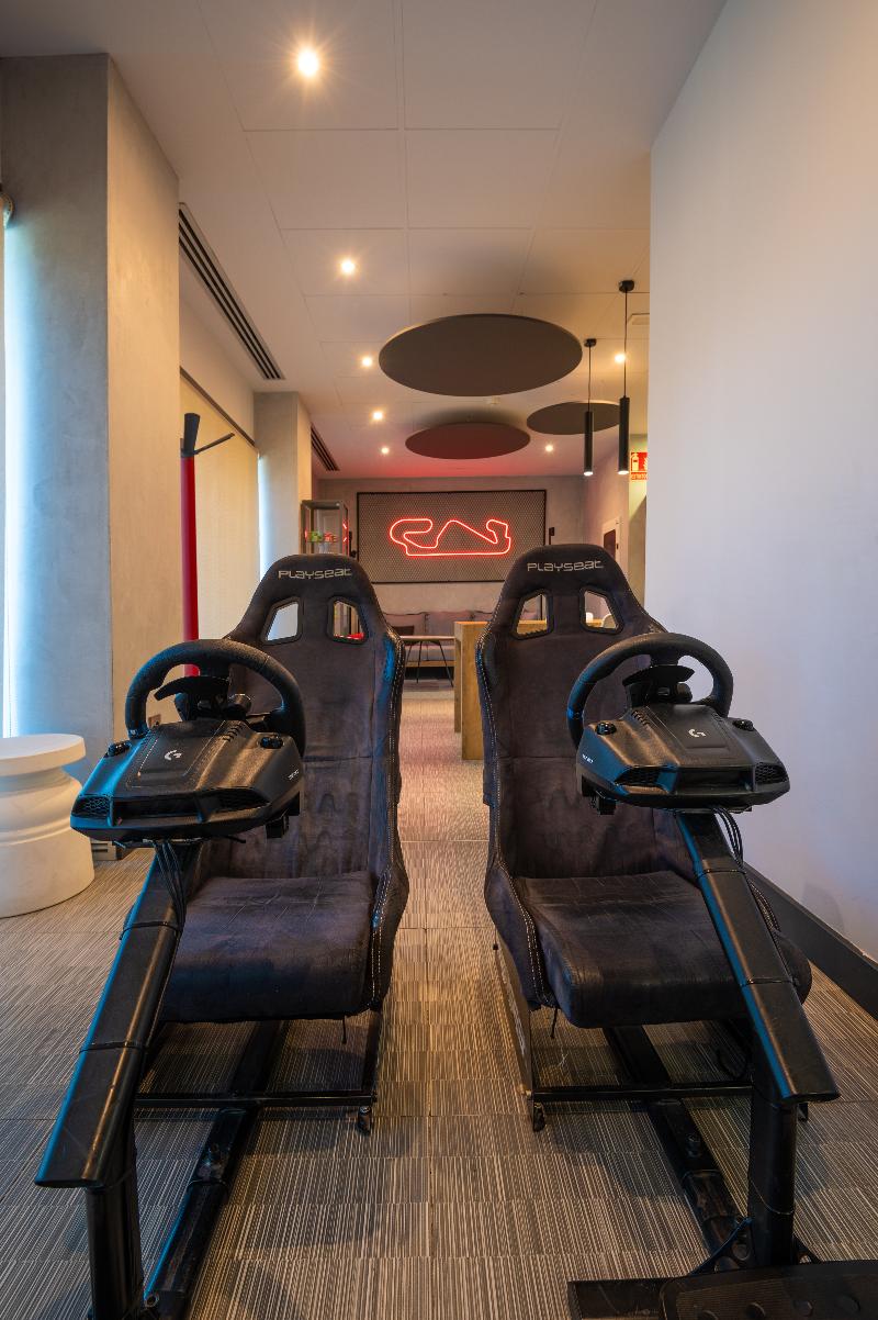 Ibis Barcelona Montmelo image