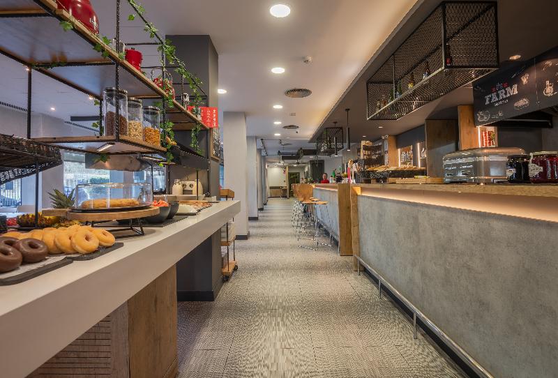 Ibis Barcelona Montmelo image