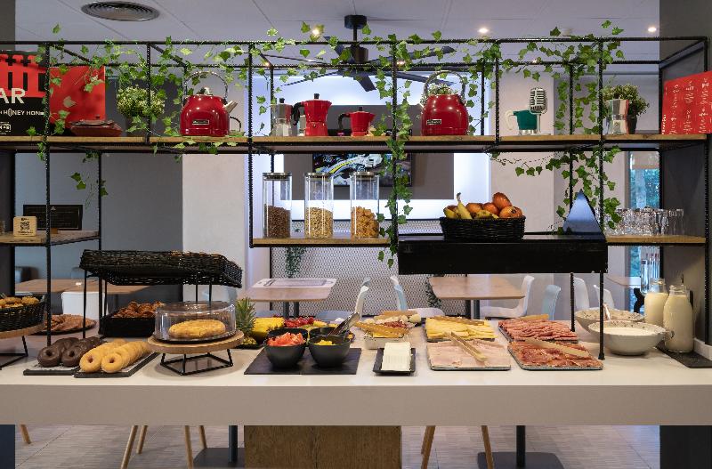 Ibis Barcelona Montmelo image