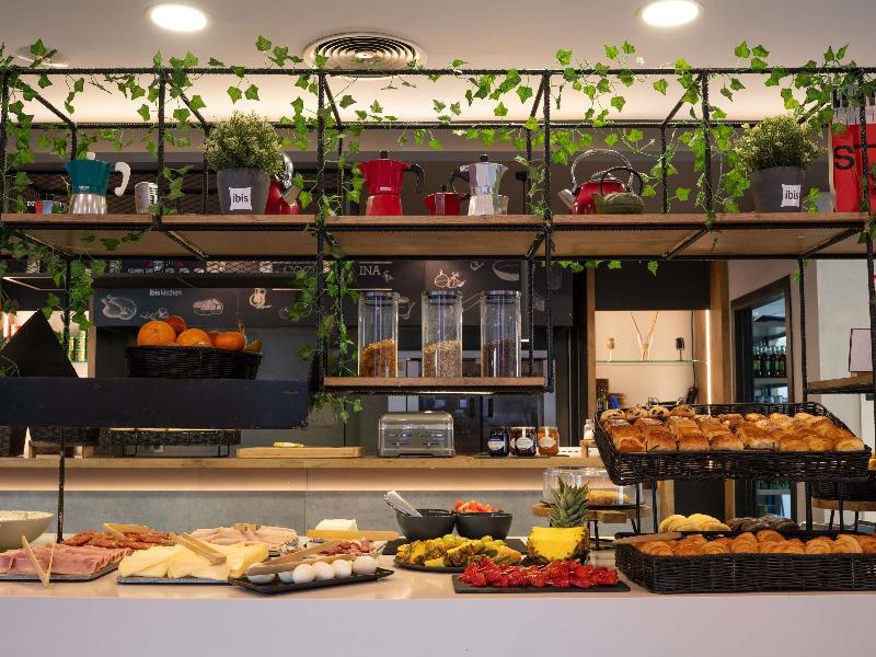 Ibis Barcelona Montmelo image