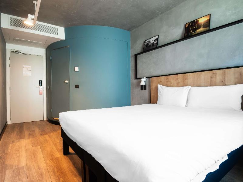 Ibis Barcelona Montmelo image