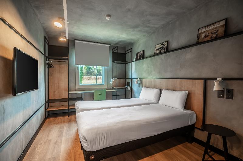 Ibis Barcelona Montmelo image