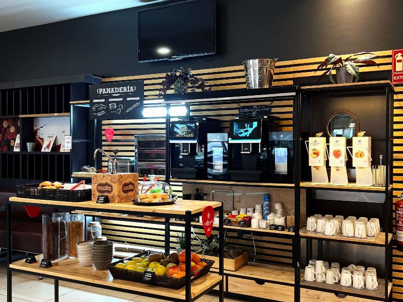ibis Barcelona Ripollet image