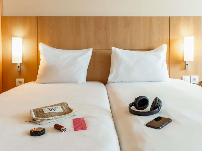 Ibis Barcelona Ripollet image