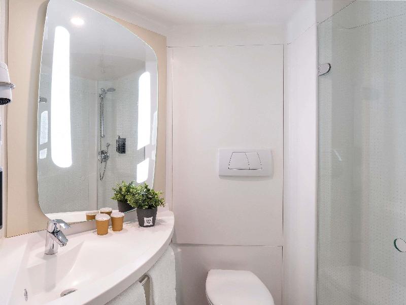 ibis budget Barcelona Sant Andreu de la Barca image