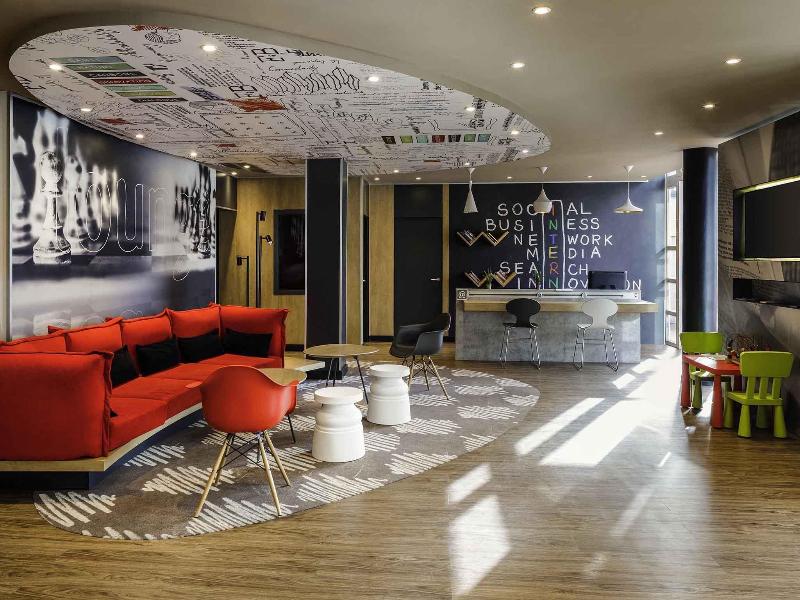 Ibis Granada image