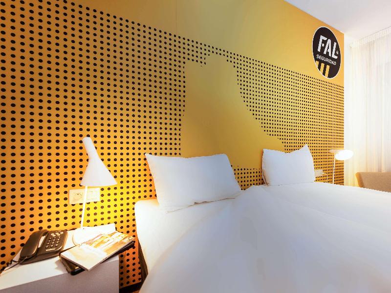 ibis Styles La Rioja Arnedo image