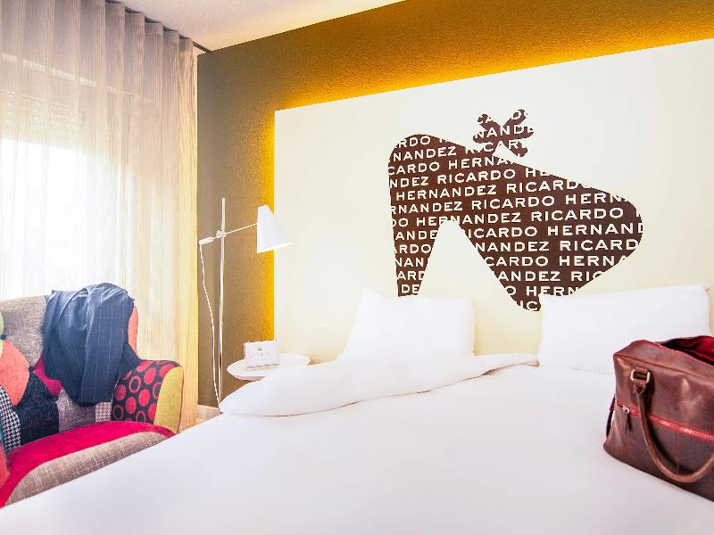 ibis Styles La Rioja Arnedo image