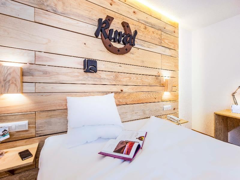 ibis Styles La Rioja Arnedo image