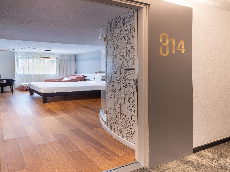 Ibis Murcia image