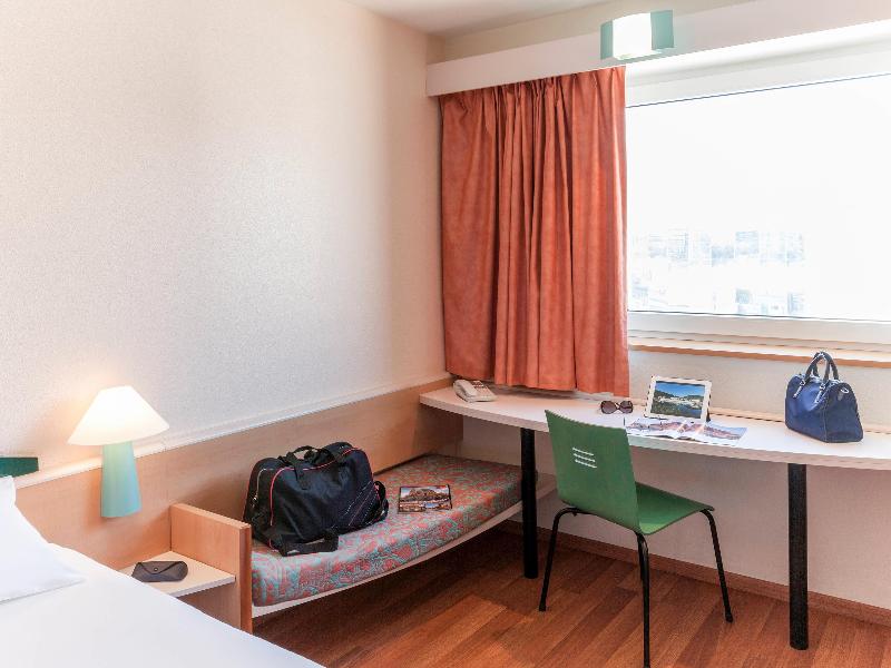 Ibis Murcia image