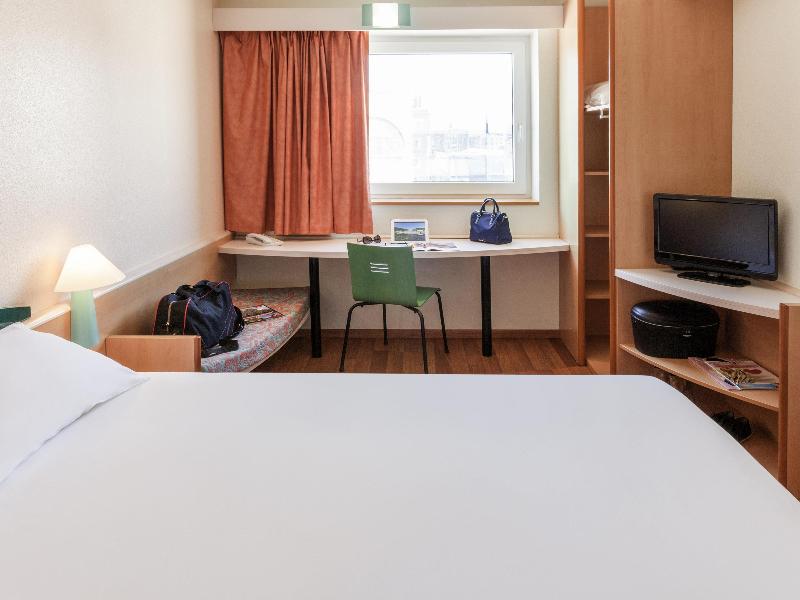 Ibis Murcia image